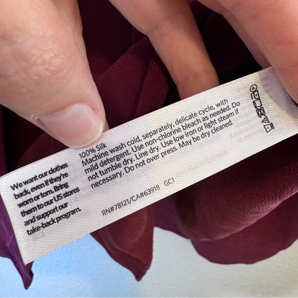 Eileen Fisher Burgundy Red Silk Button Down Shirt Womens XS Fall Preppy Casual - Picture 6 of 9